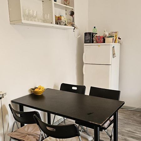 La Casa Di Fonzie Apartment Rome Bagian luar foto